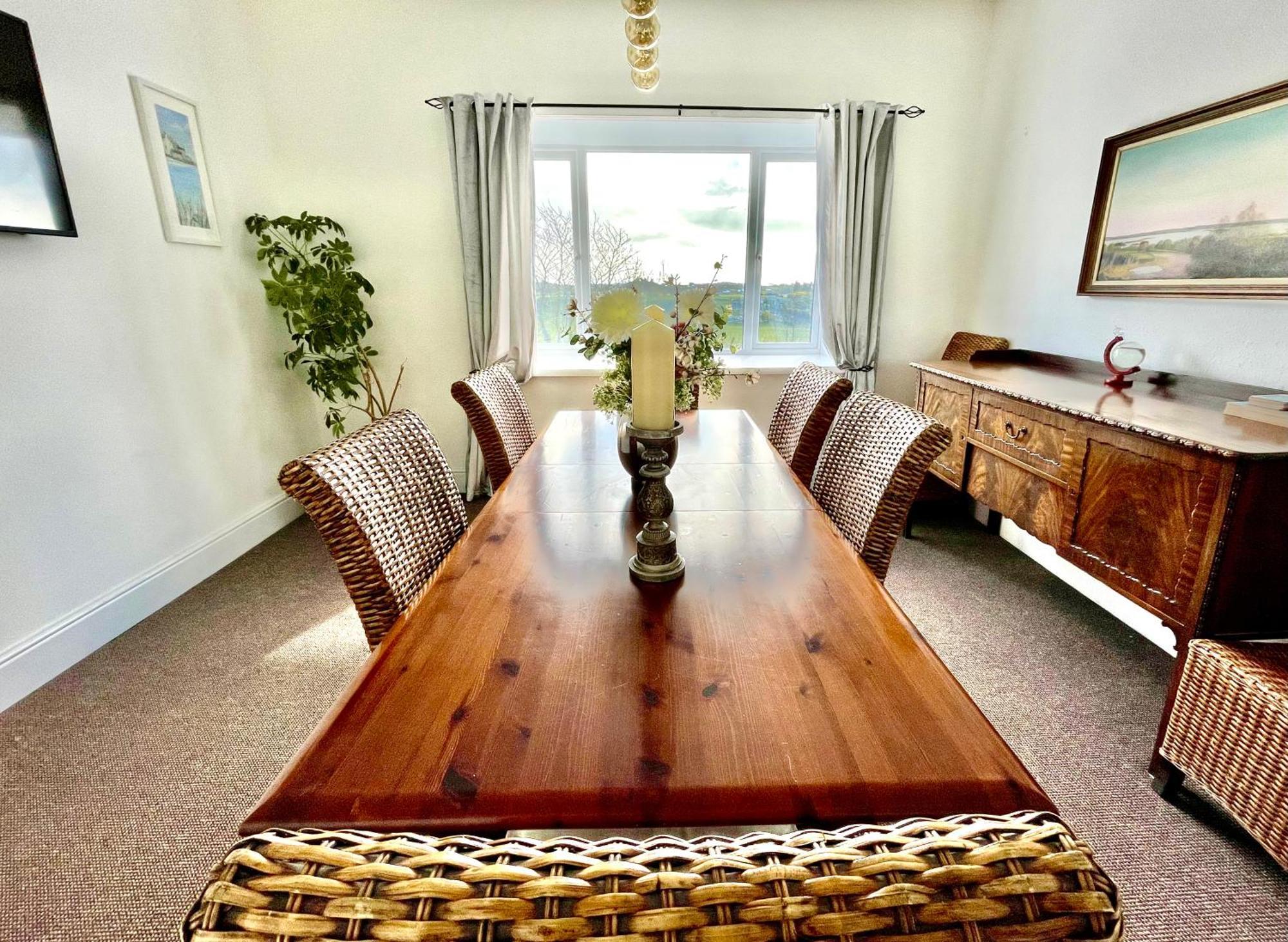 Clydfan Apartment Хоулихед Екстериор снимка